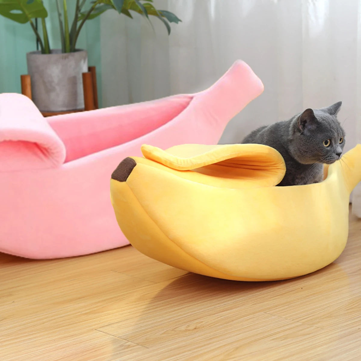 Kawaii Banana Pod Pet Bed
