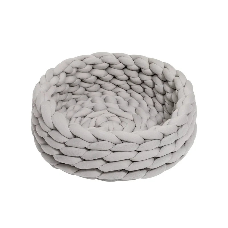 Super Soft Woven Cat Nest