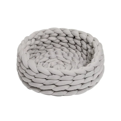 Super Soft Woven Cat Nest