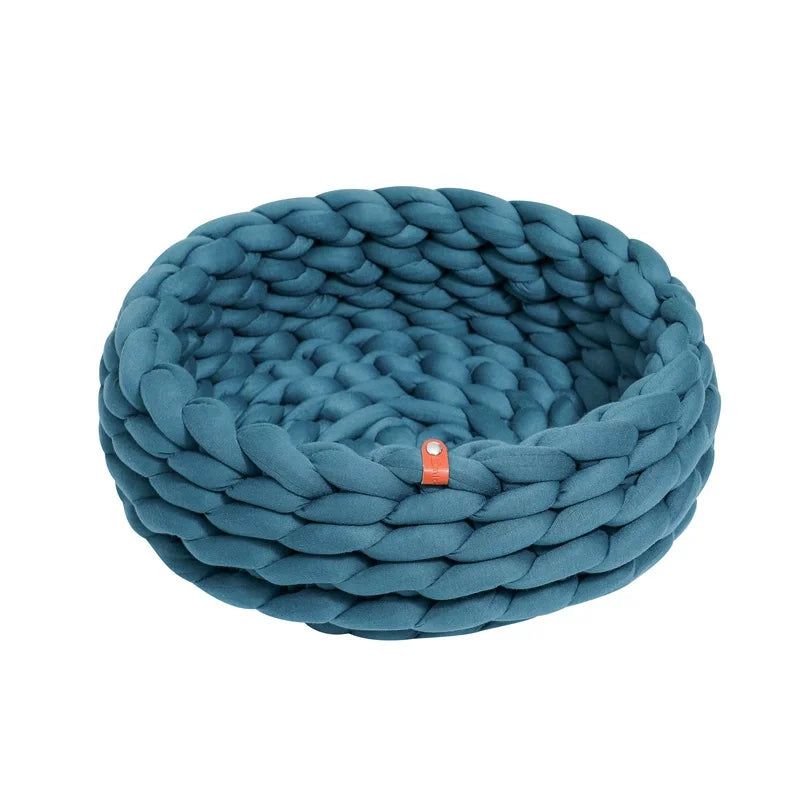 Super Soft Woven Cat Nest