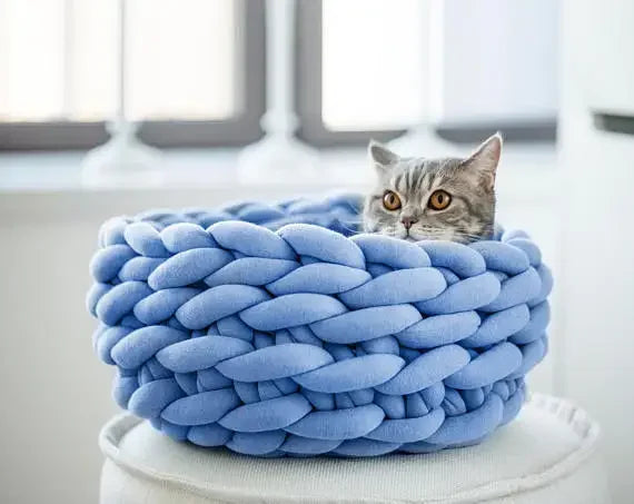 Super Soft Woven Cat Nest