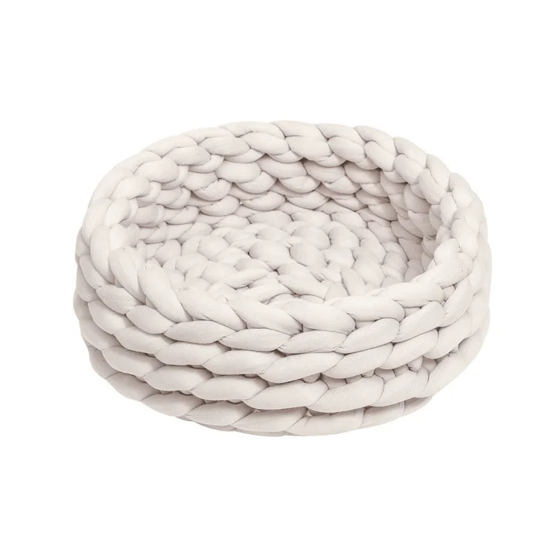 Super Soft Woven Cat Nest