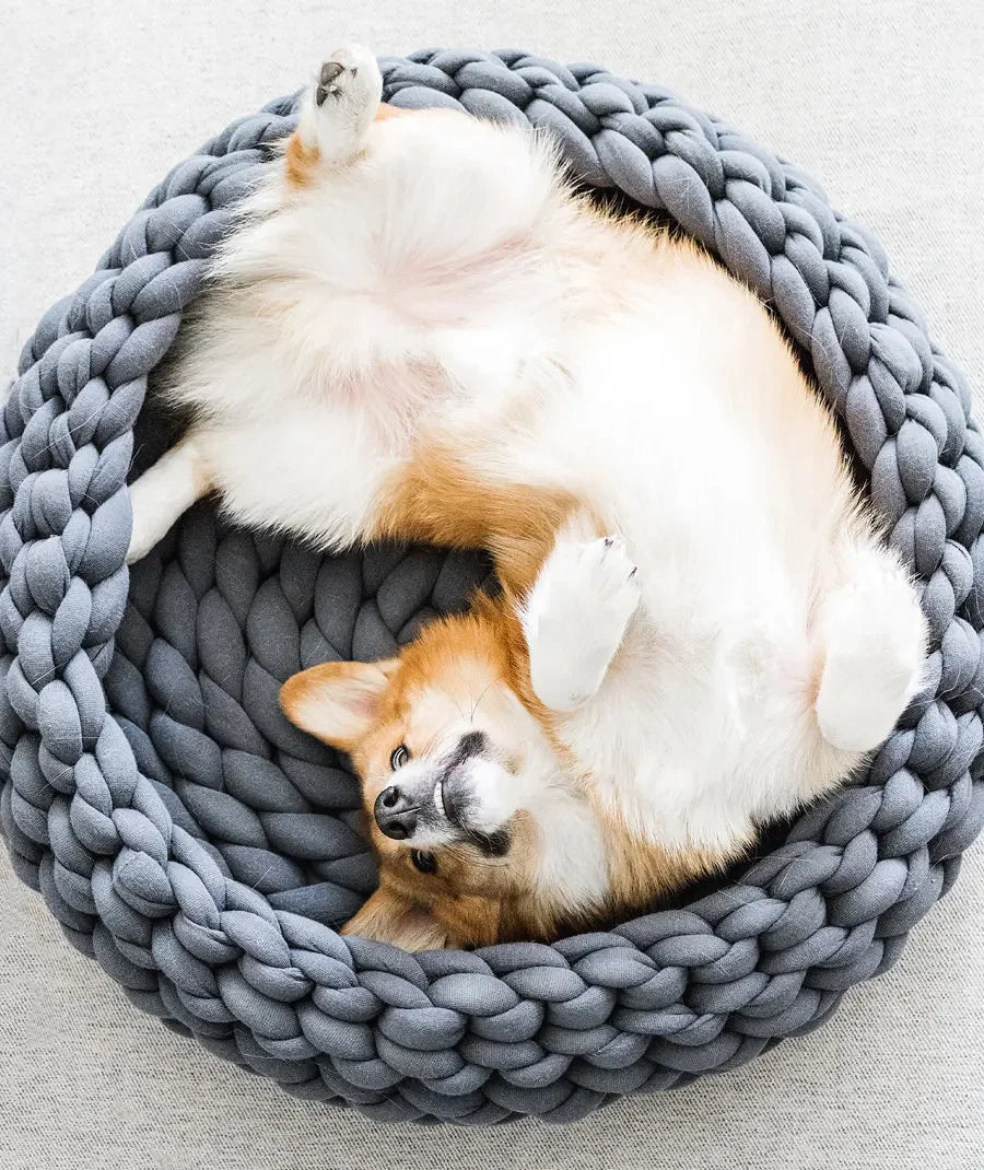 Super Soft Woven Cat Nest