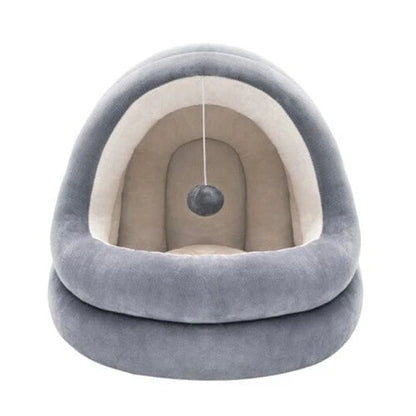 Luxurious Nesting Cave